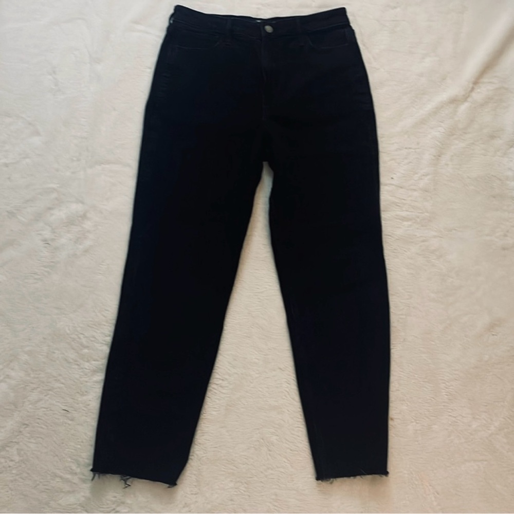 Hollister Straight Leg Raw Hem Jeans- Black - Size 7R (28)
